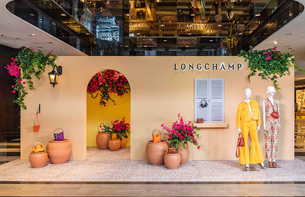 LONGCHAMP_A11_-Top-01.jpg